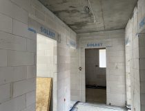 Ściany działowe z betonu komórkowego są lekkie (fot. SOLBET)