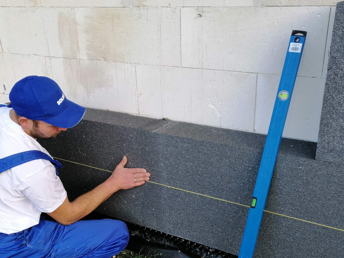 Ocieplenie ściany z betonu komórkowego