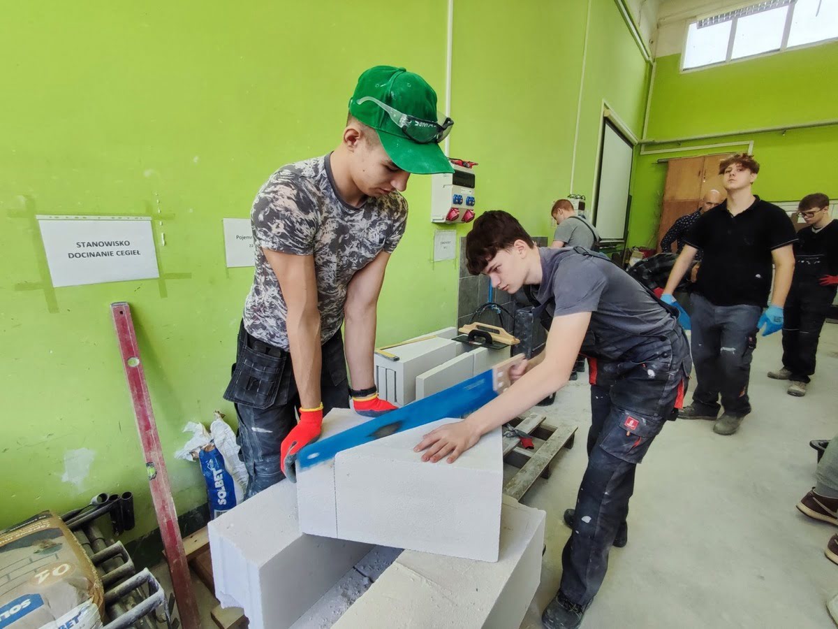 Szkoła Budowania SOLBET