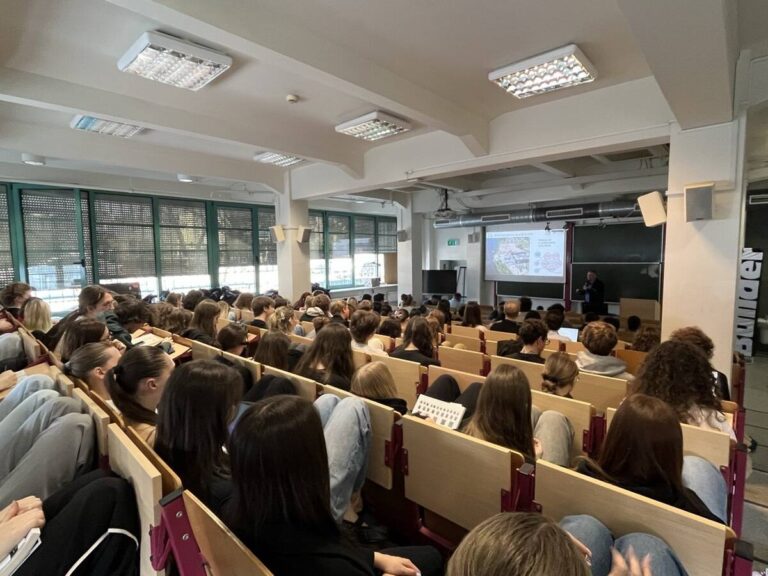 Dzień Branżowy na Wydziale Architektury Akademii Techniczno-Artystycznej Nauk Stosowanych w Warszawie